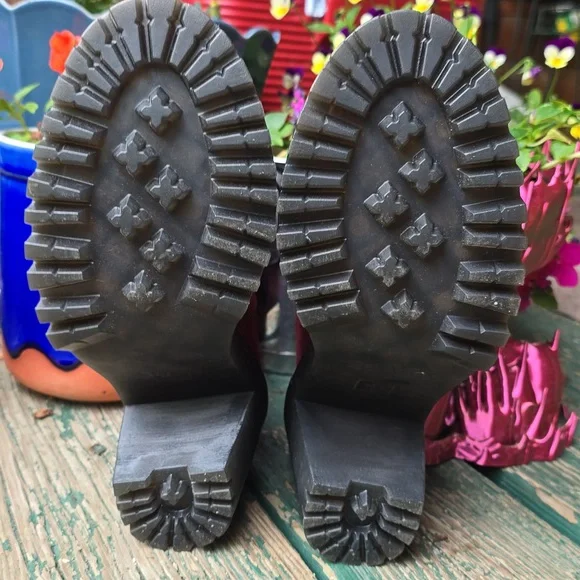 Reserved for @sophiestines Dr. Martens Velvet Lace-Up Boots ✨ - Picture 5 of 7